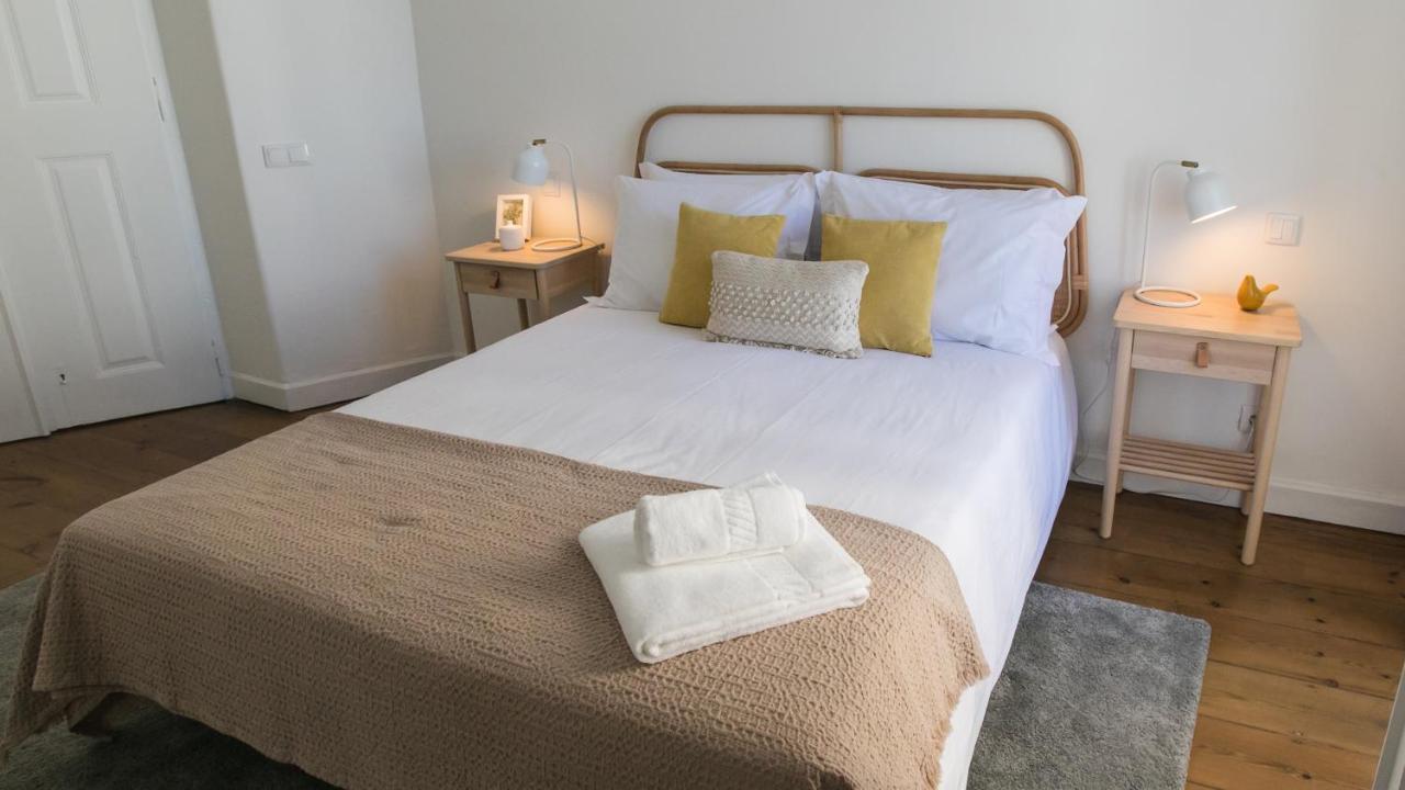 Casa Soure Suites And Apartments เอโวรา ภายนอก รูปภาพ